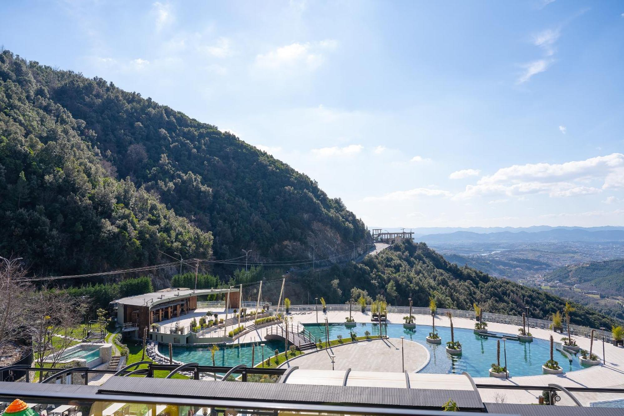 Select Hill Resort Linze Eksteriør billede